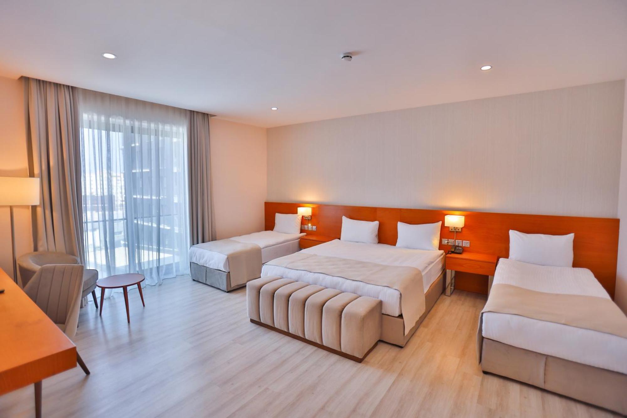 Caddem Inn Hotel ファマグスタ エクステリア 写真
